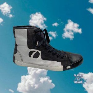 Be&D Black Canvas Hightop Gun Sneakers 8